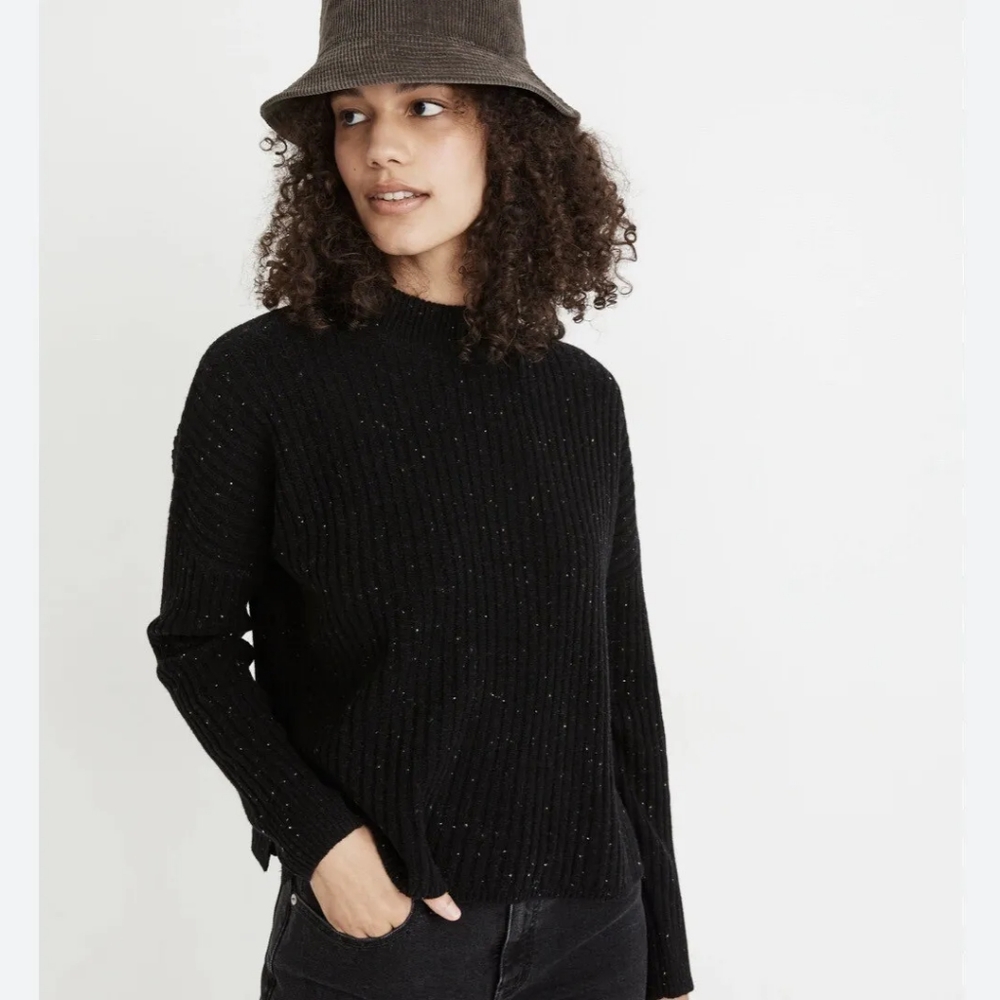 Donegal (Re)sourced Cashmere Ribbed Mockneck Pullover Sweater